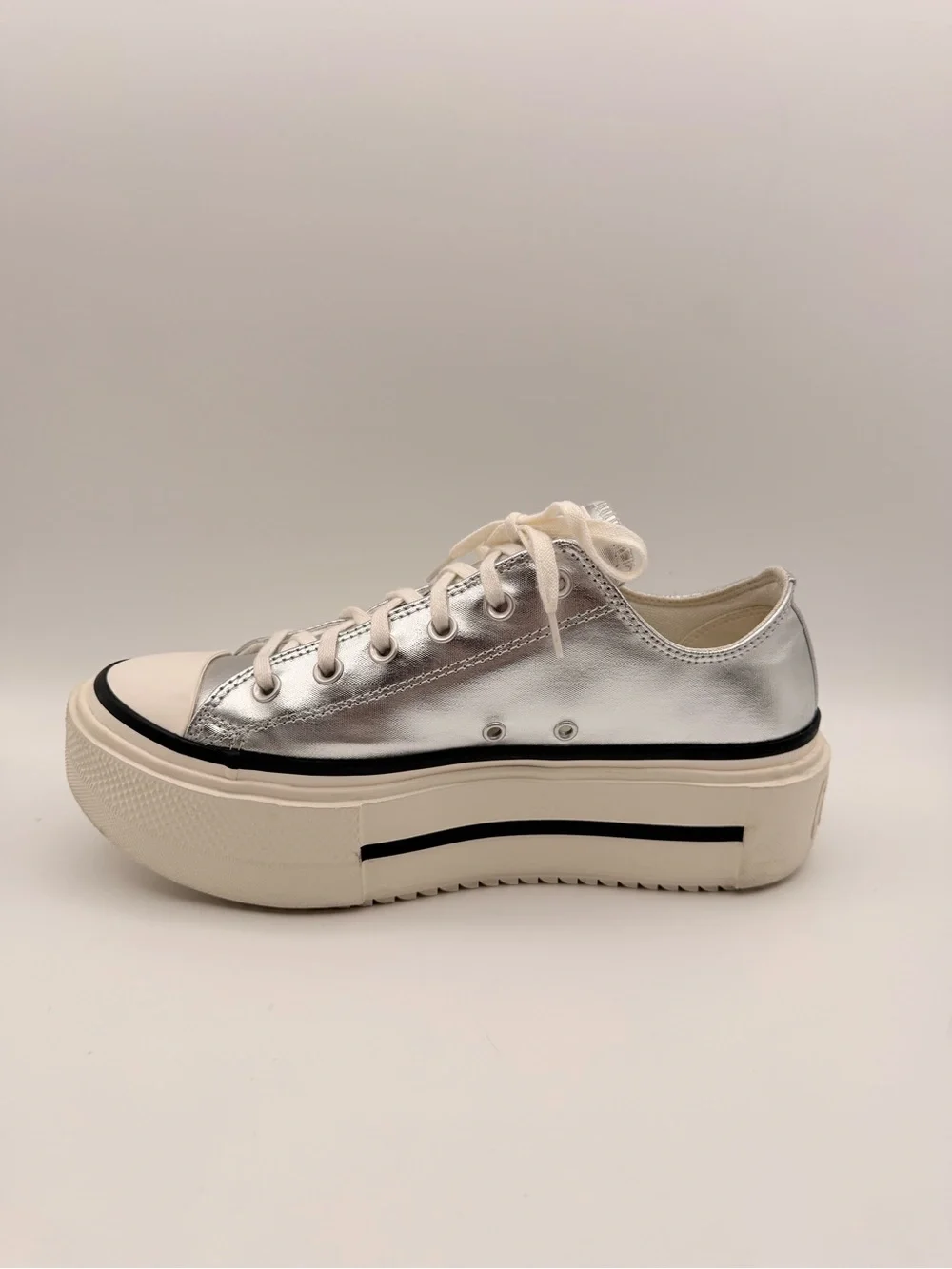 CONVERSE Chuck Taylor All Star Lift Platform Metallic Silver Sneakers Size 11 - Picture 8 of 11